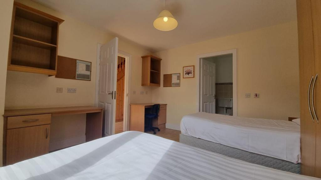 Kerry Lee Homes Tralee Eksteriør billede