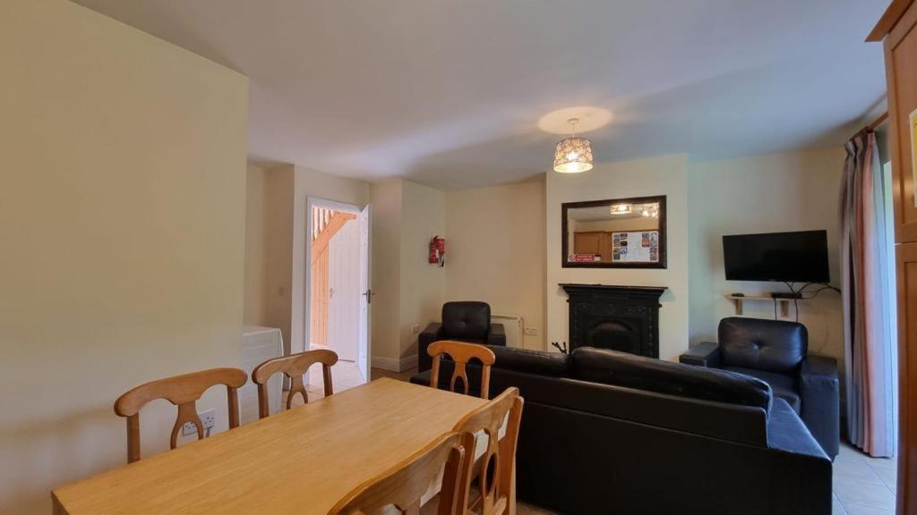 Kerry Lee Homes Tralee Eksteriør billede